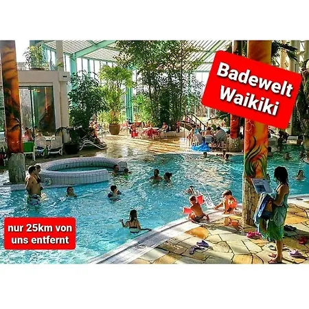 Blick Mylau - Nähe Freizeitpark Plohn&weltgrößter Ziegelsteinbrücke Apartamento *